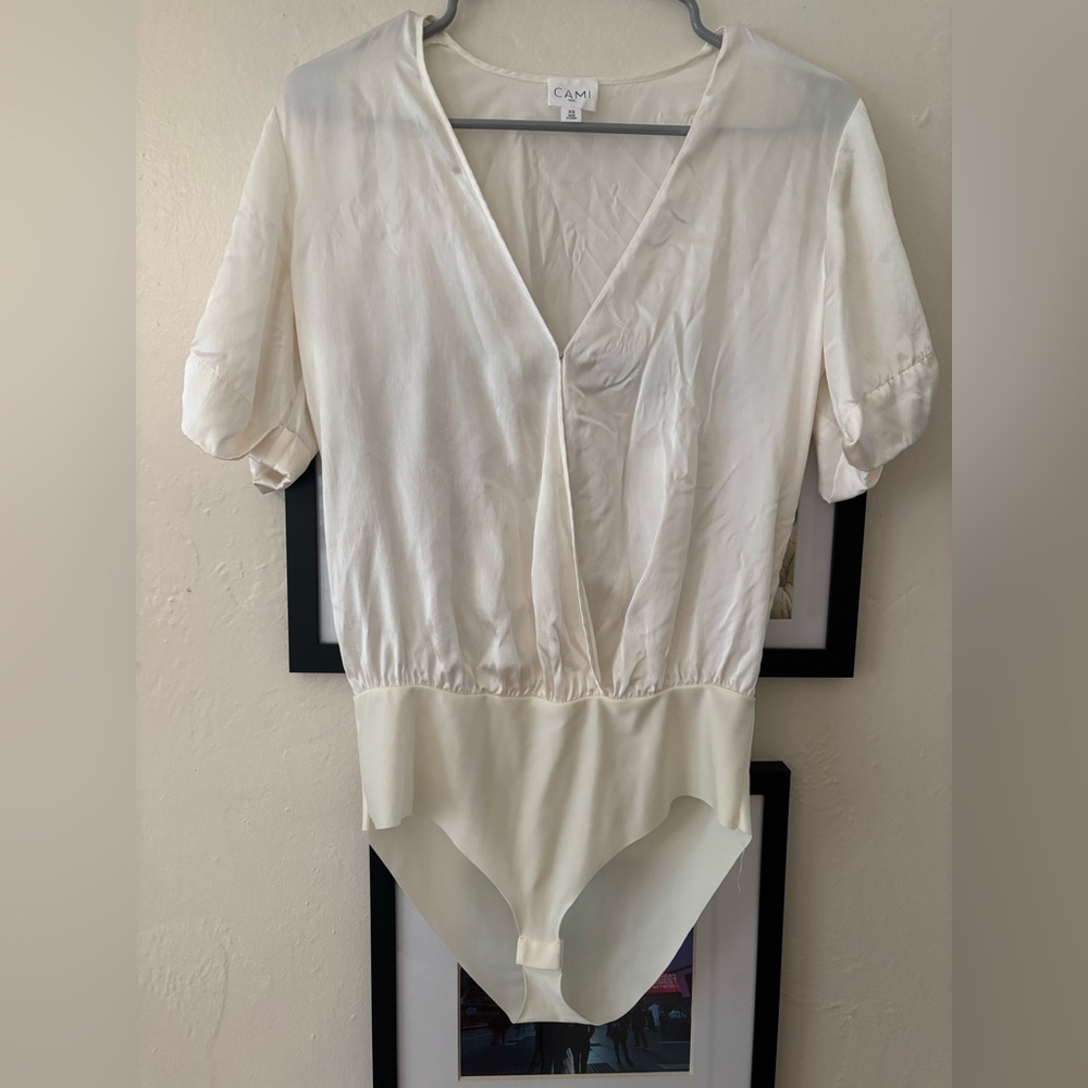 Cami NYC 100% Silk bodysuit XS